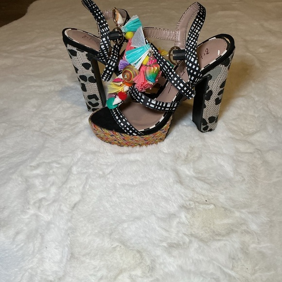 Betsey Johnson Colorful Tassel Platform Heels - Picture 2 of 4